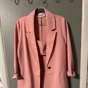 ASOS Designs US 4